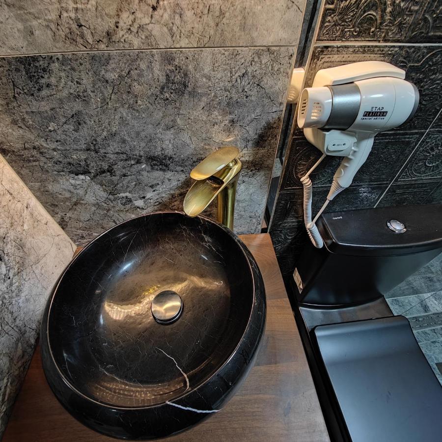 Star Hotel Истанбул Екстериор снимка